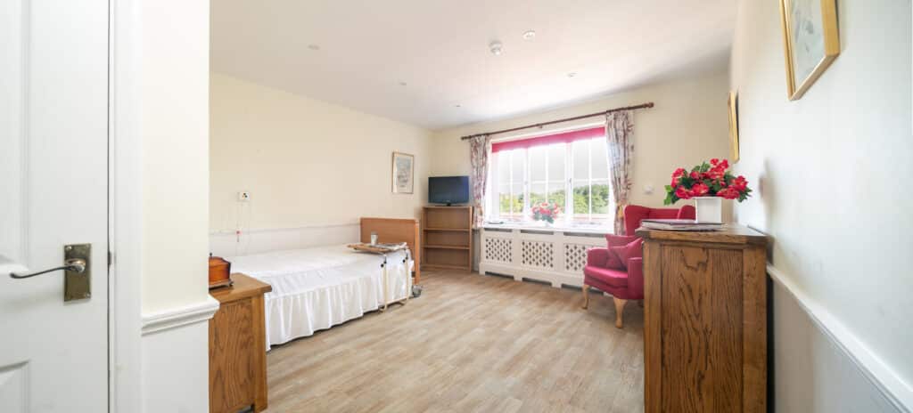 traditional-nursing-home-room-birtley-house-accommodation